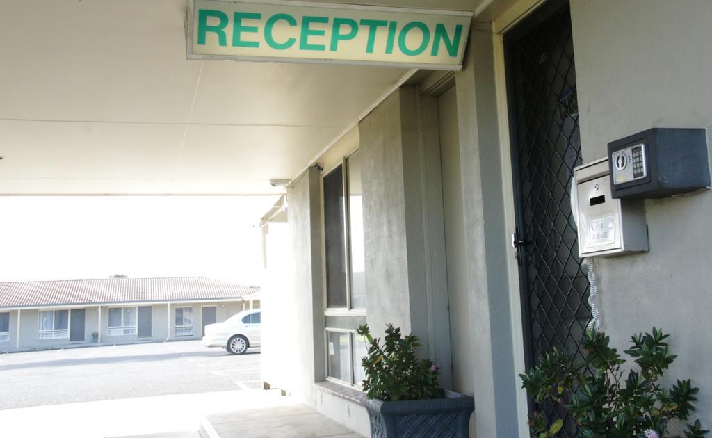 Golden Palms Motel Geelong Exterior foto